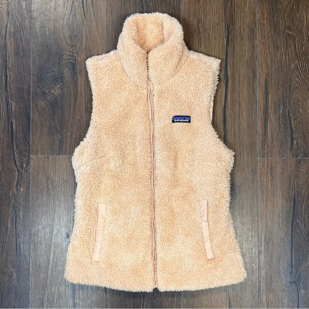 Patagonia Women’s Los Gatos Beige Sherpa Vest SZ SM‎ - Picture 2 of 5